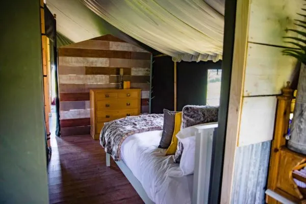 Damview_-_Gartmorn_-_Safari_Tents-109-min