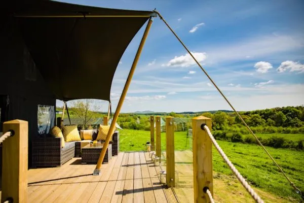 Damview_-_Gartmorn_-_Safari_Tents-45-min