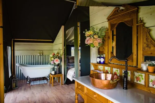Damview_-_Gartmorn_-_Safari_Tents-139-min